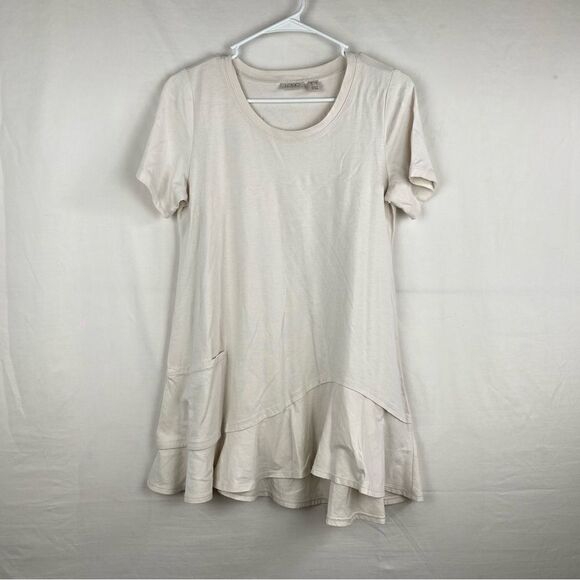 Logo asymmetric layering top   - Picture 2 of 5